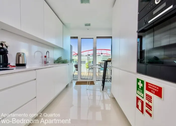 Akicity Benfica Stadium アパート リスボン